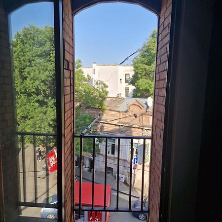 Hotel New Royal Tbilisi Ngoại thất bức ảnh