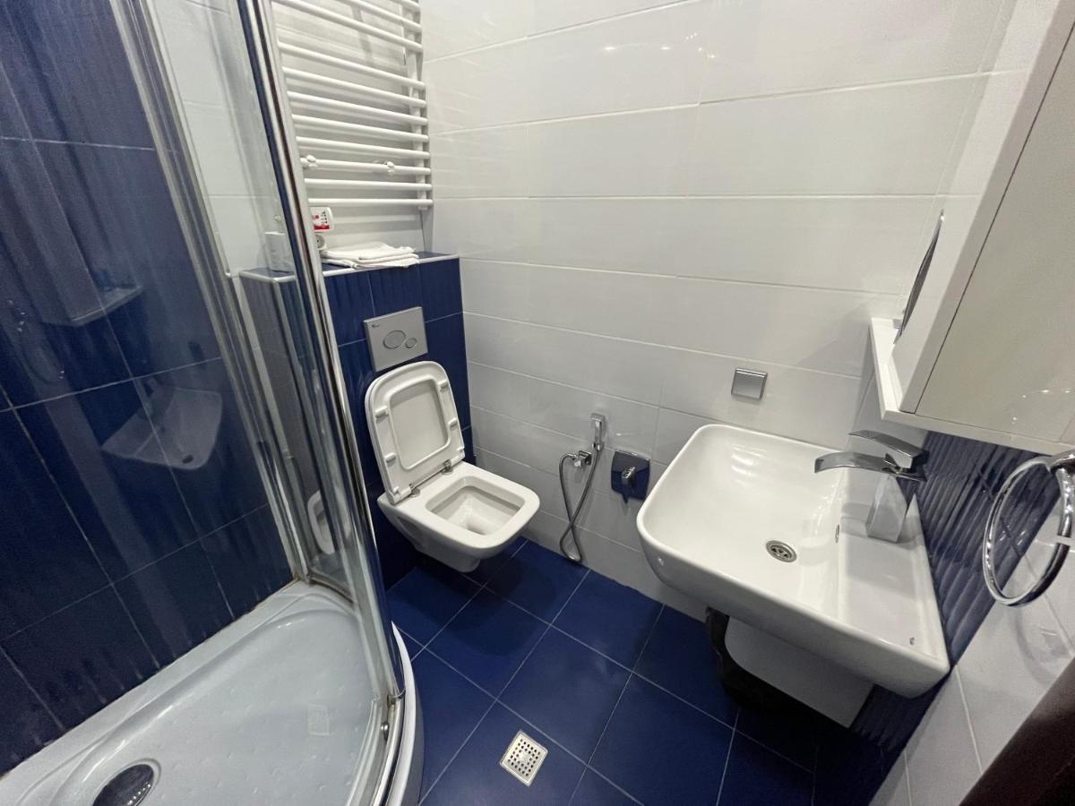 Hotel New Royal Tbilisi Ngoại thất bức ảnh