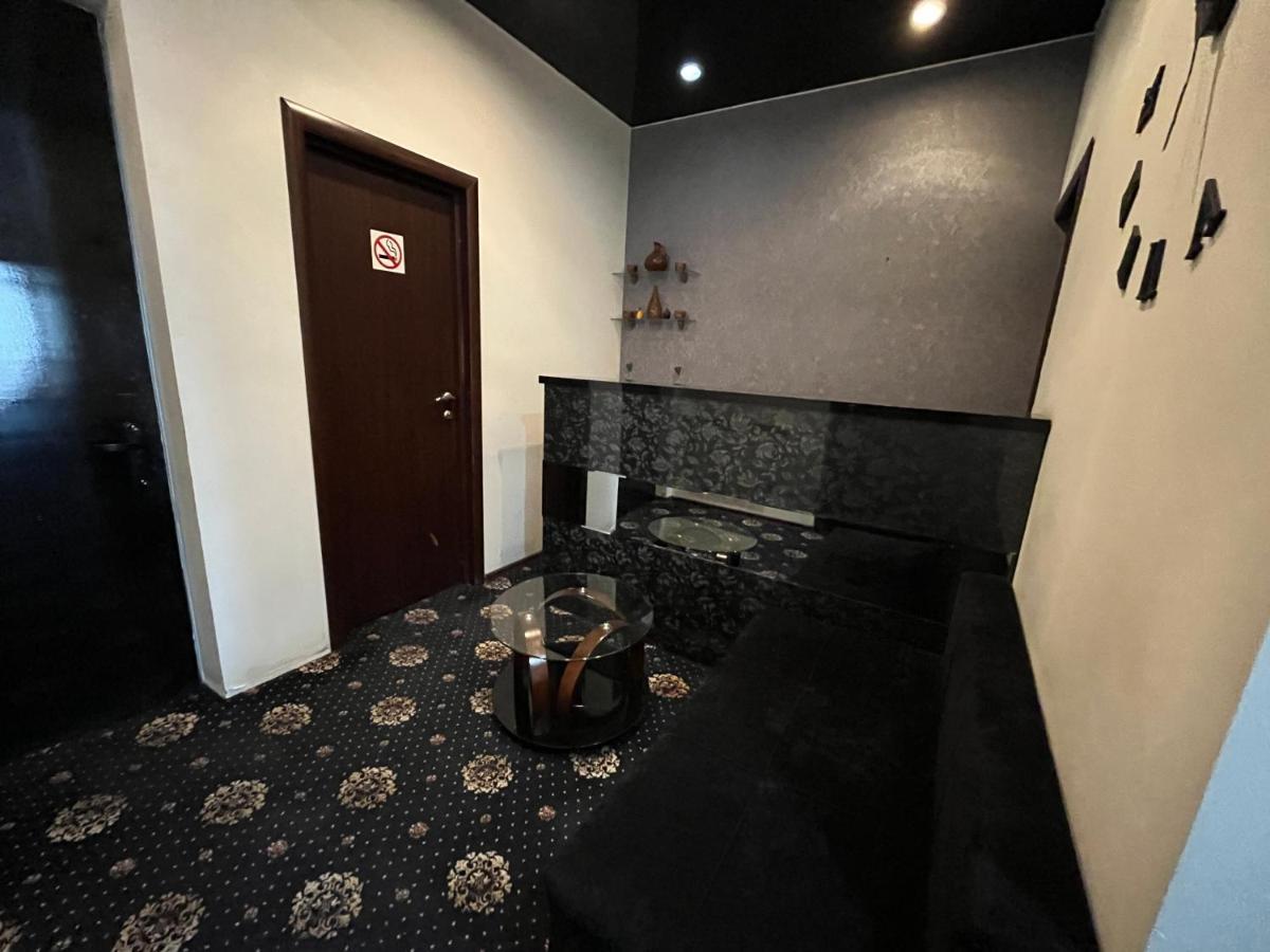 Hotel New Royal Tbilisi Ngoại thất bức ảnh