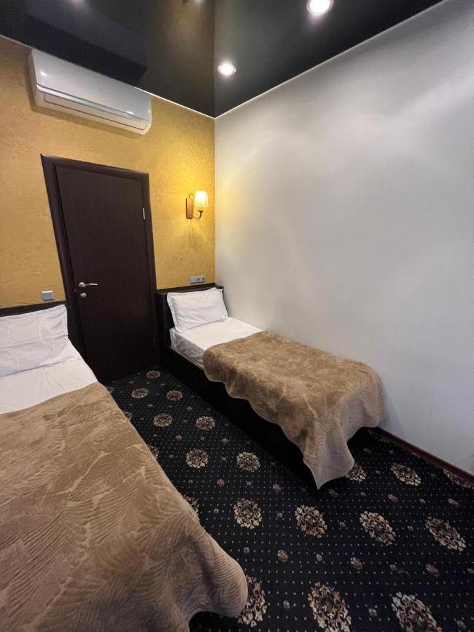 Hotel New Royal Tbilisi Ngoại thất bức ảnh